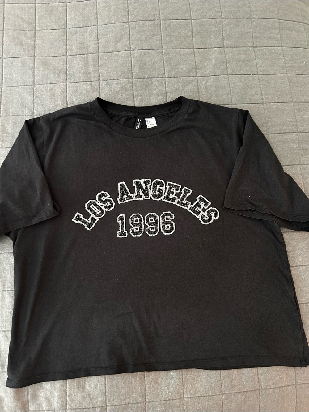H&M Black 'Los Angeles 1996' Short Sleeve Tee